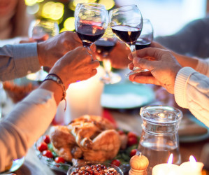 Give Thanks, Give Wine for the Holidays!